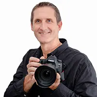 Kieron Place your friendly Mackay family photographer